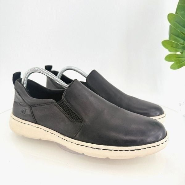 Born Mitchell Loafer Slip On Black Leather Flat Shoes Comfy Men Size 9