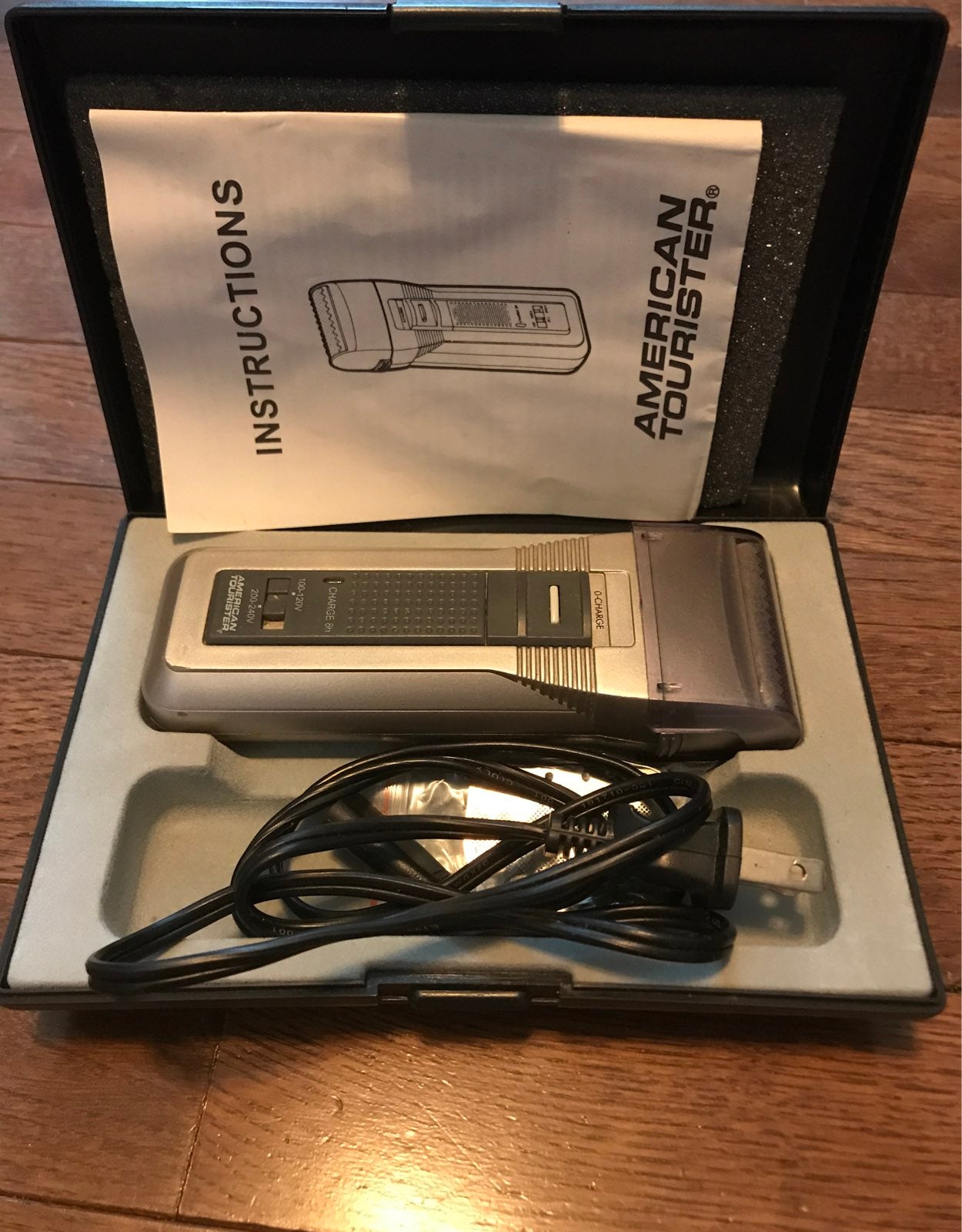 american tourister international converter set instructions