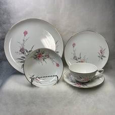Golden Rose Fine China With Pink Roses & Gold Trim (Set of 4 Place Settings)