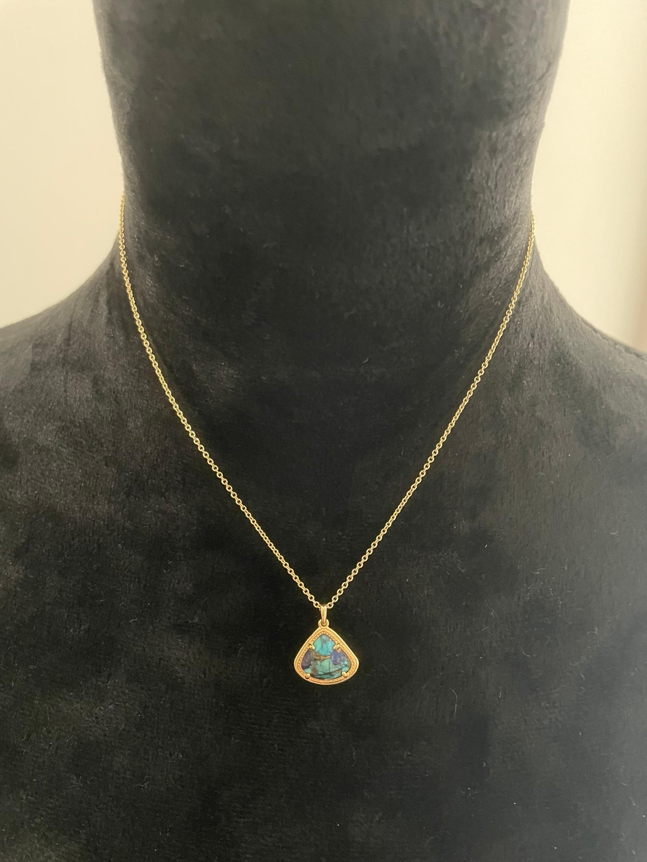Kendra Scott Short Pendent Necklace