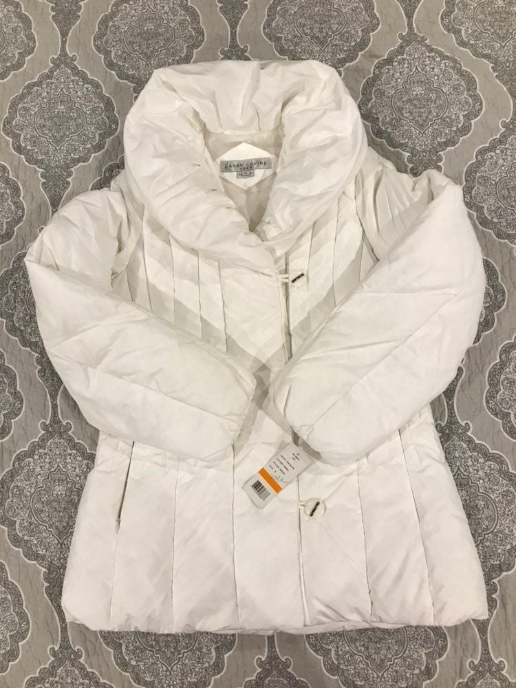 Larry Levine Down White Small jacket (FINAL PRICE)