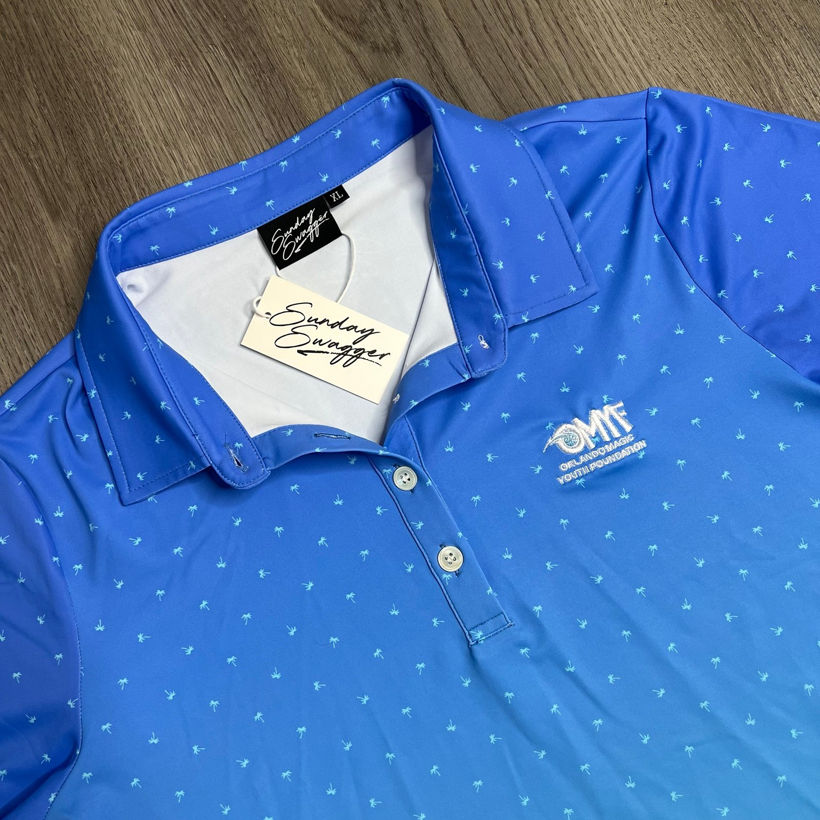 NEW Sunday Swagger Women's Size XL Golf Polo Palmera Palm Trees Ombre Blue