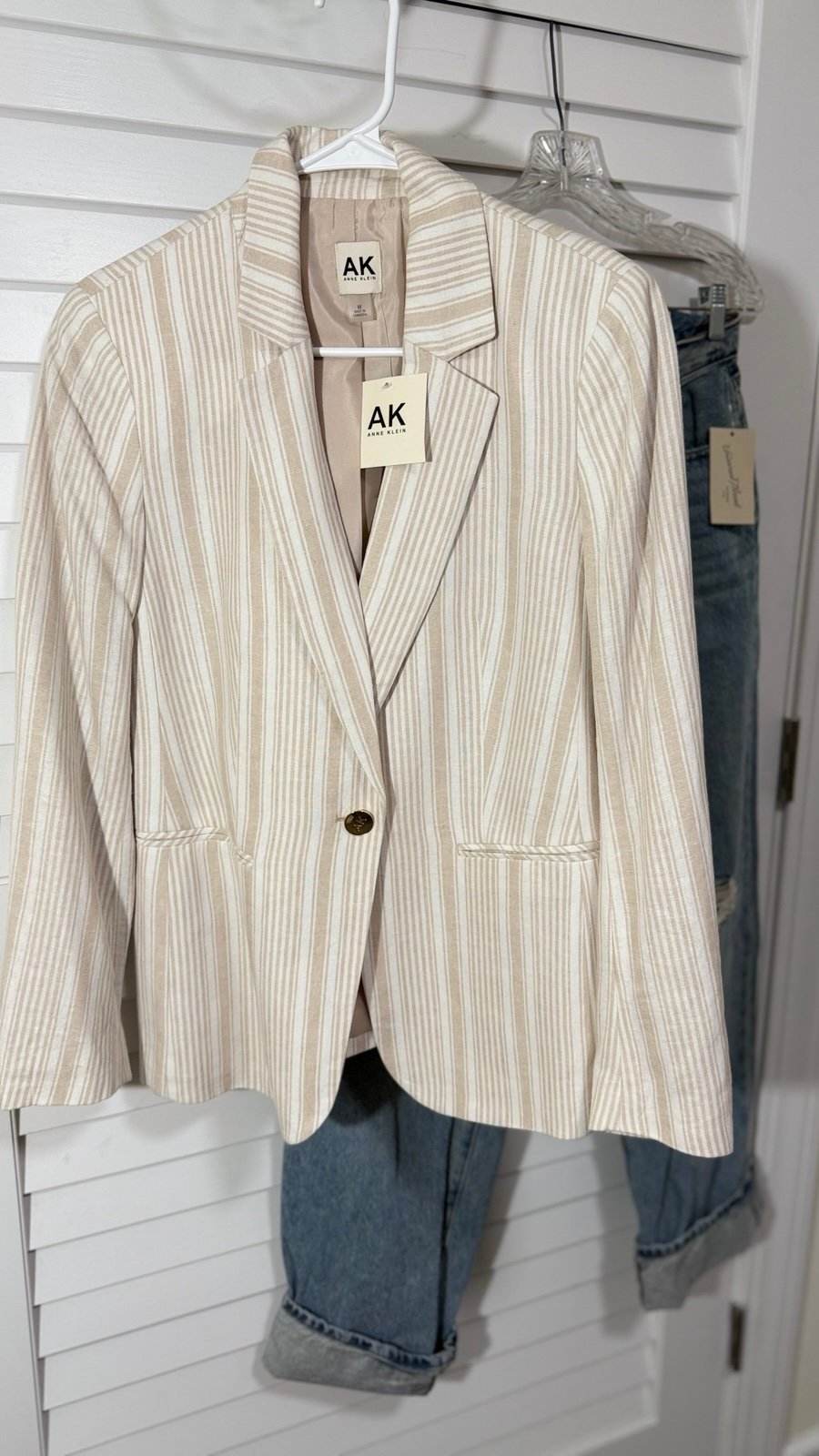 It cost 139, Blazer ANNE KLEIN, LINEN viscoza ,size M