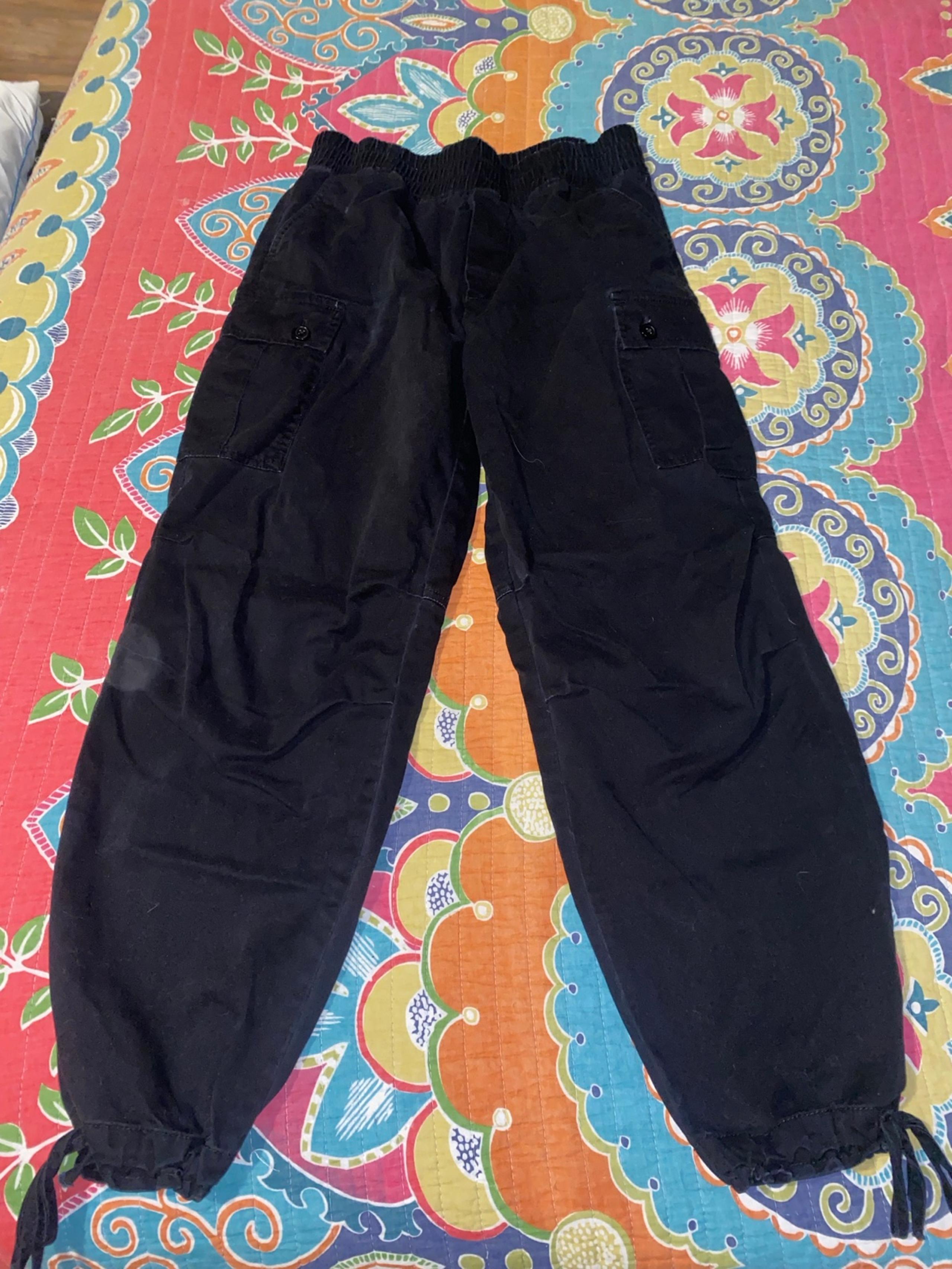Forever 21 Women’s Cargo Pants w/Pockets Elastic Waist