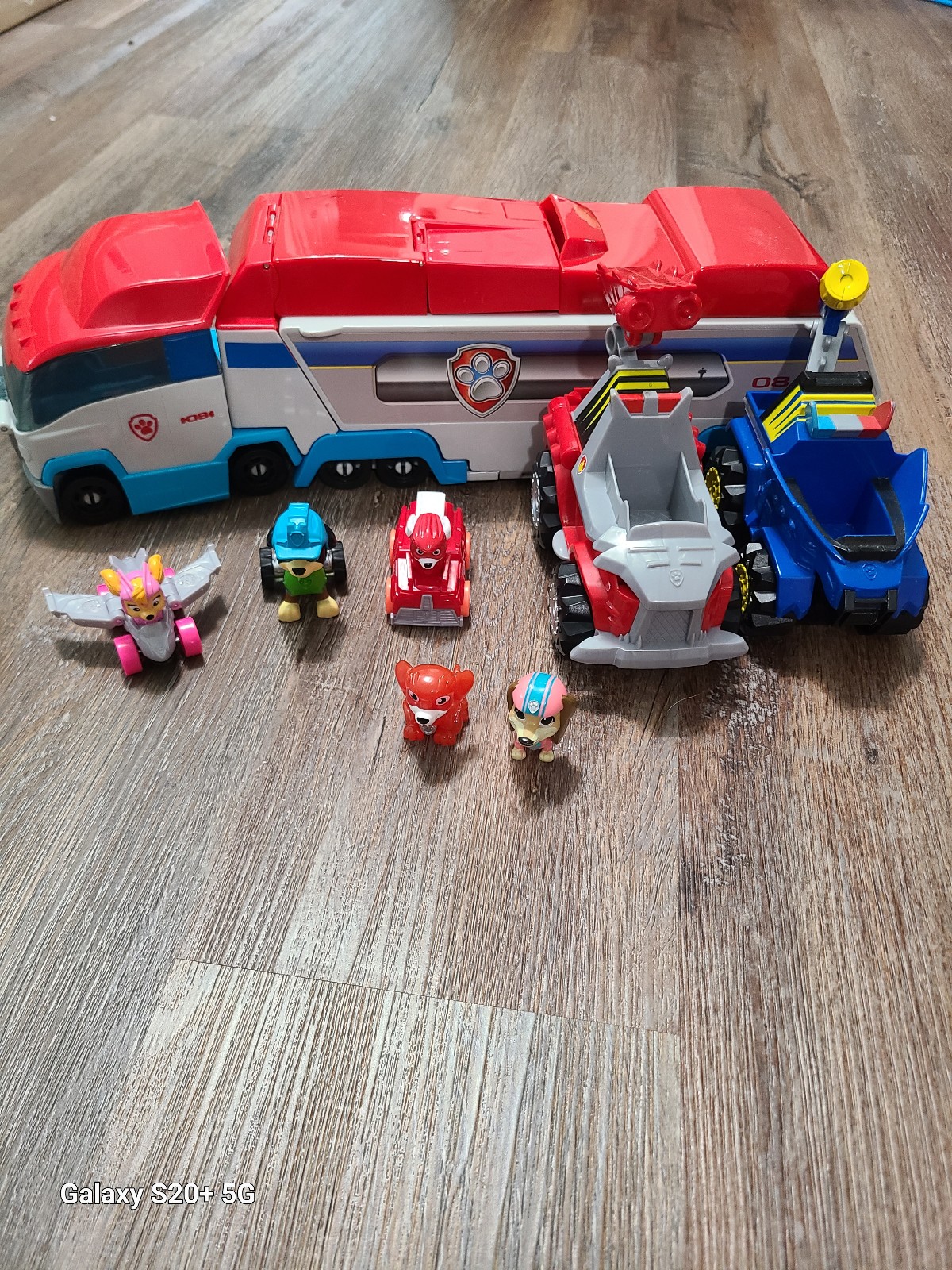 PawPaw Patrol Launch 'N Haul Track Set Spin Master+ 3 Racer Fig & 2 Rescue Truck