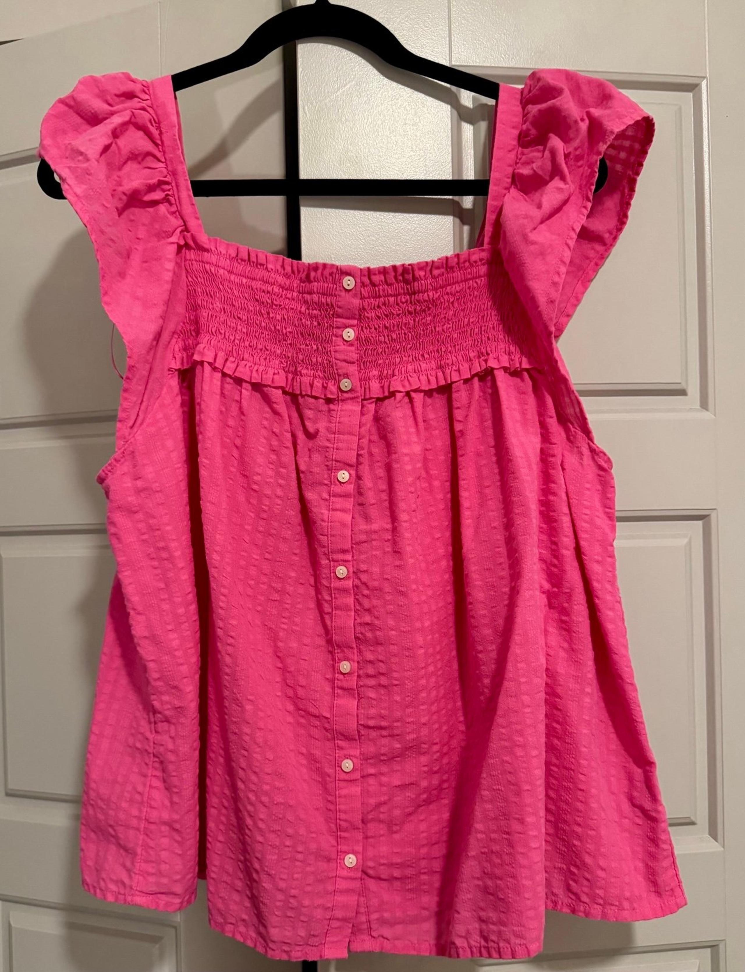 old navy pink top