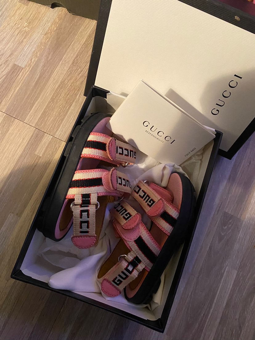 Gucci sandals