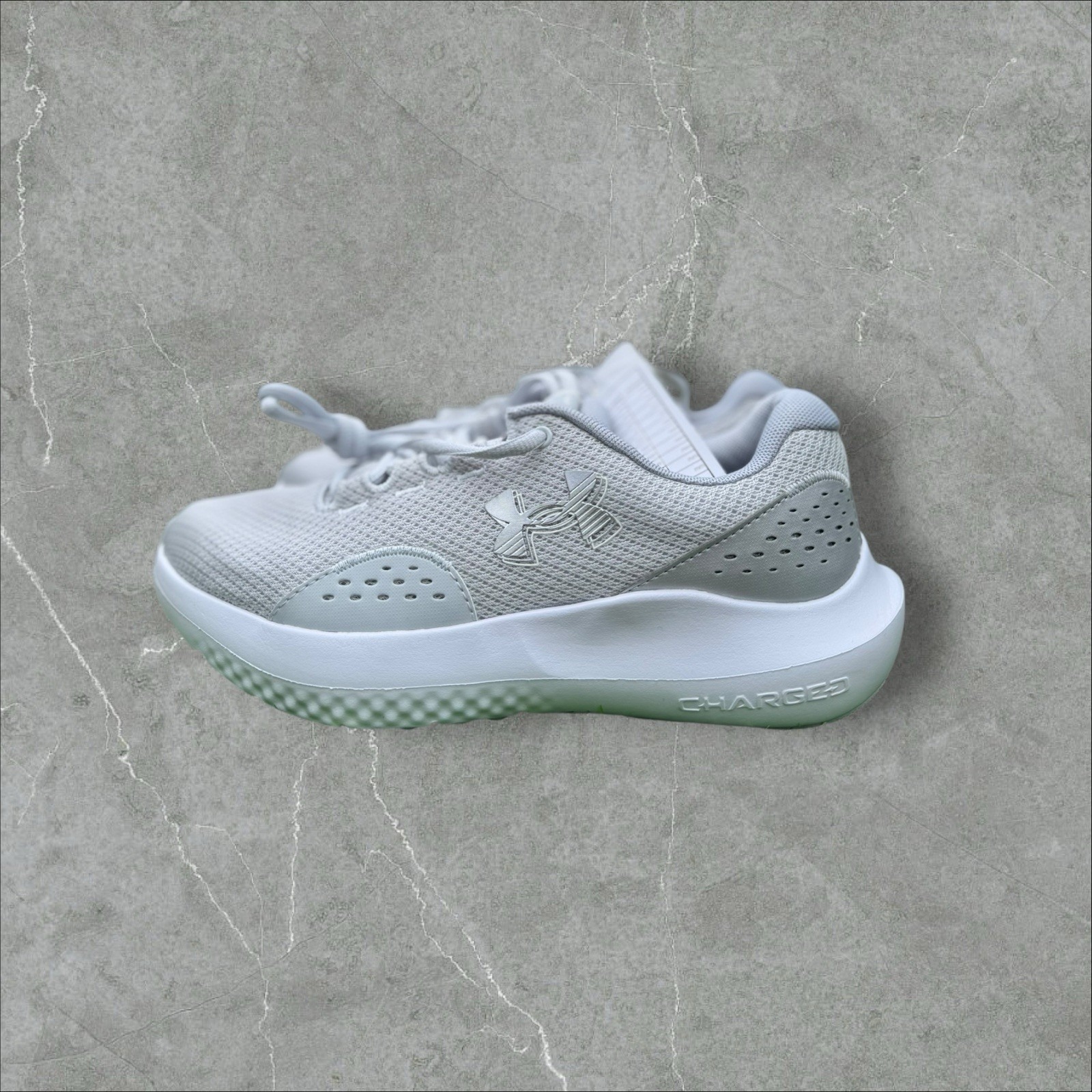 Under Armour Womens Sz 7 Charged Surge 4 Grey White Running Shoes Sneakers New!