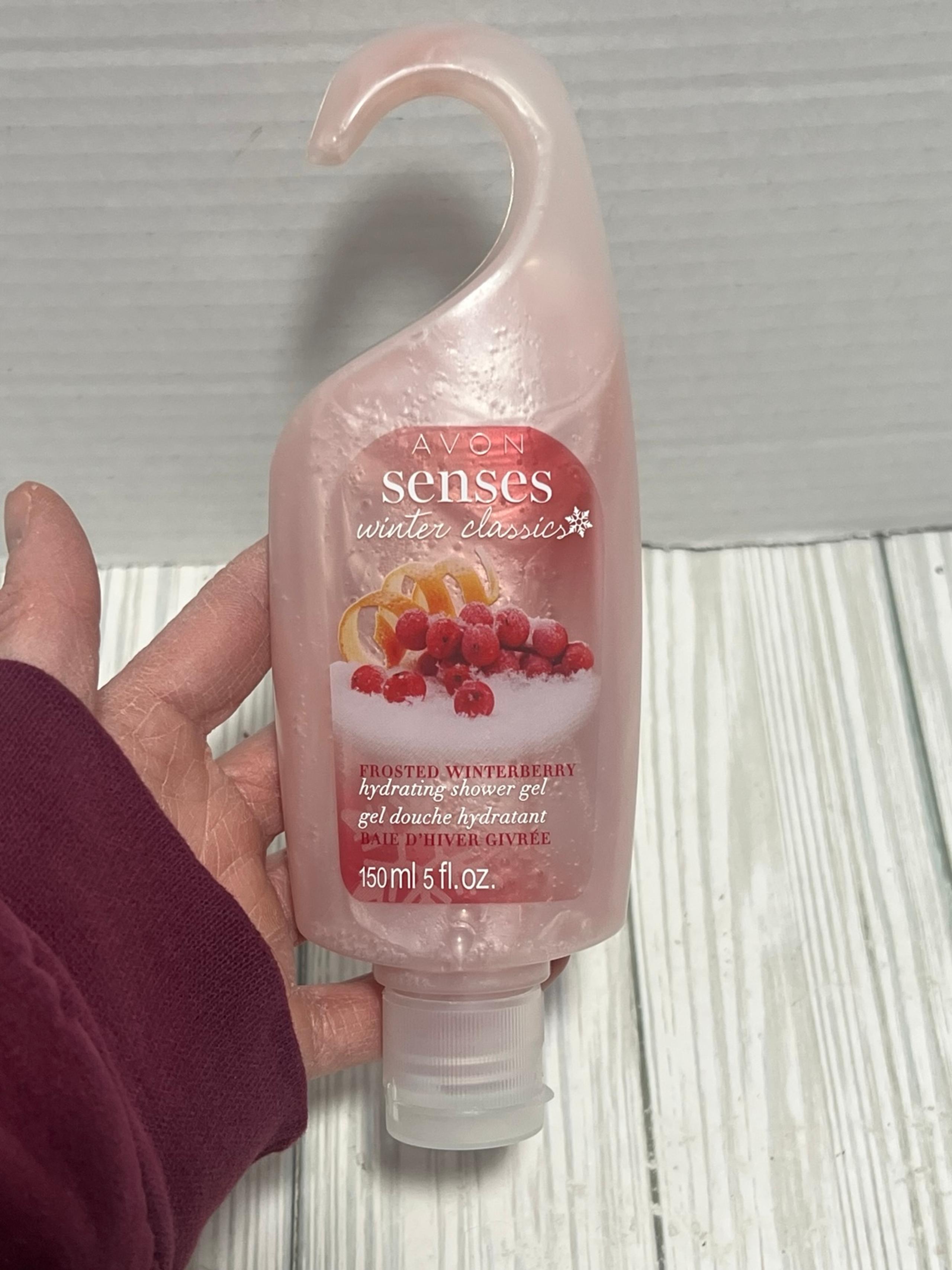 Avon Naturals FROSTED WINTERBERRY Hydrating Shower Gel Winter 5 oz/150mL New