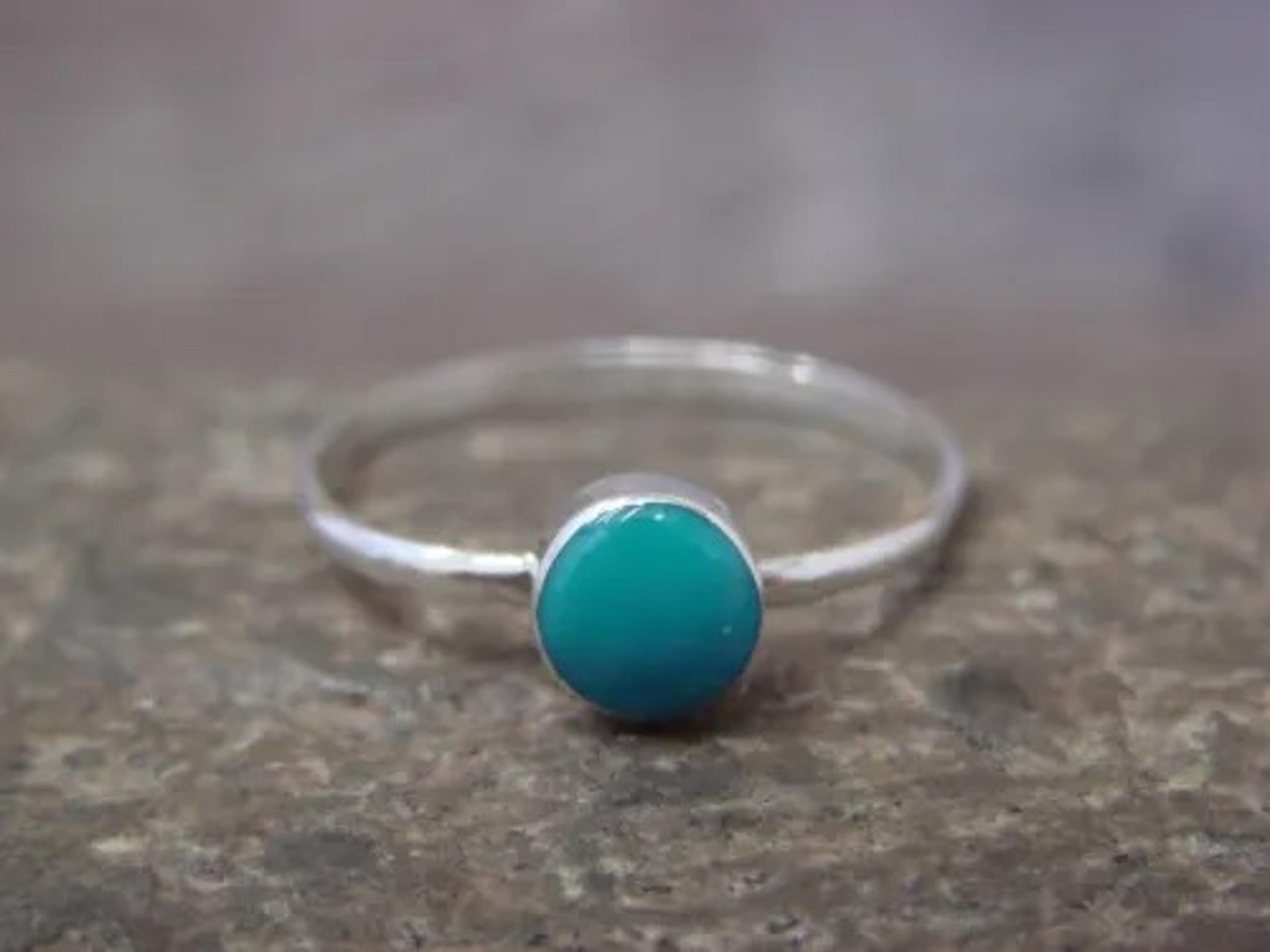 Zuni Indian Sterling Silver Round Turquoise Ring - Size 4