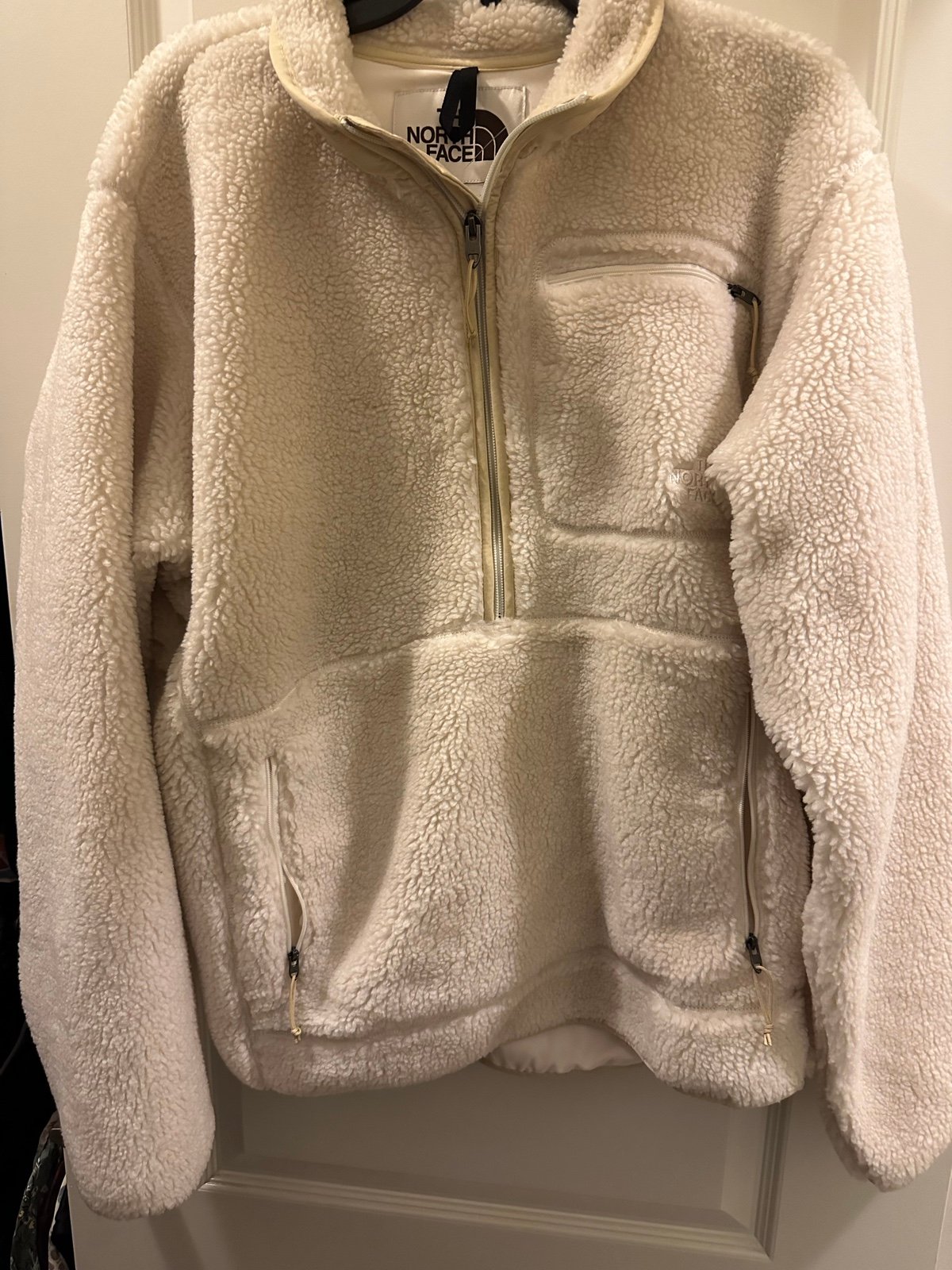 The North Face Extreme Pile 1/2 zip jacket in white Size Large