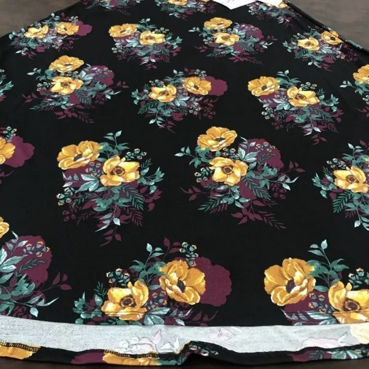 Gold Roses Marigolds Maxi skirt Lularoe XL 18/20 16/18 Extra Large Unicorn LLR