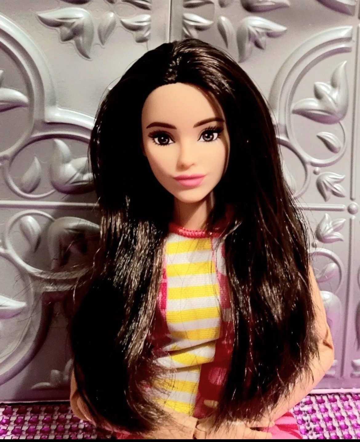 Nude Hybrid Barbie Doll Curvy Brown Hair+ 12 pc Wardrobe Set (One Doll included)