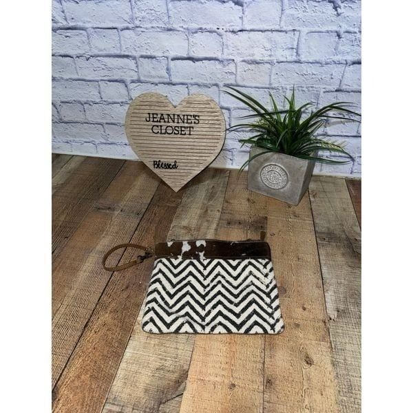 Myra bag Chevron Cowhide Crossbody Bag/wristlet This is missing the long strap