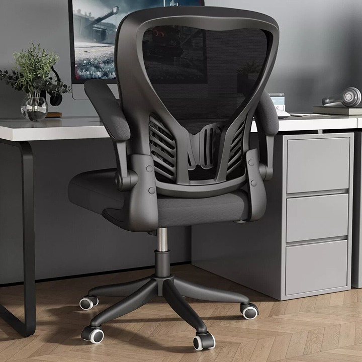 Ergonomic Mesh Office Chair with Lumbar Support Comfy Swivel Chair Black