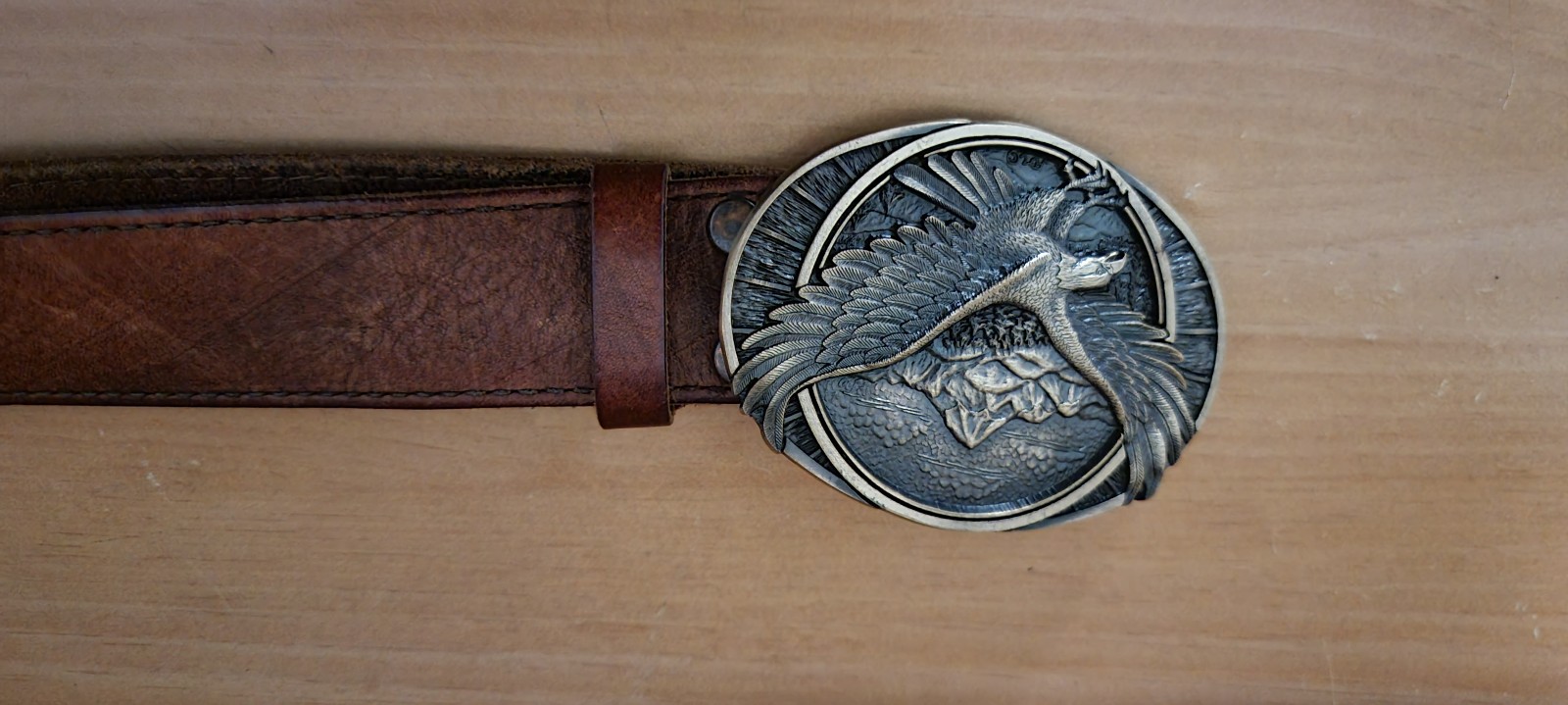 Fossil belt with eagle buckle