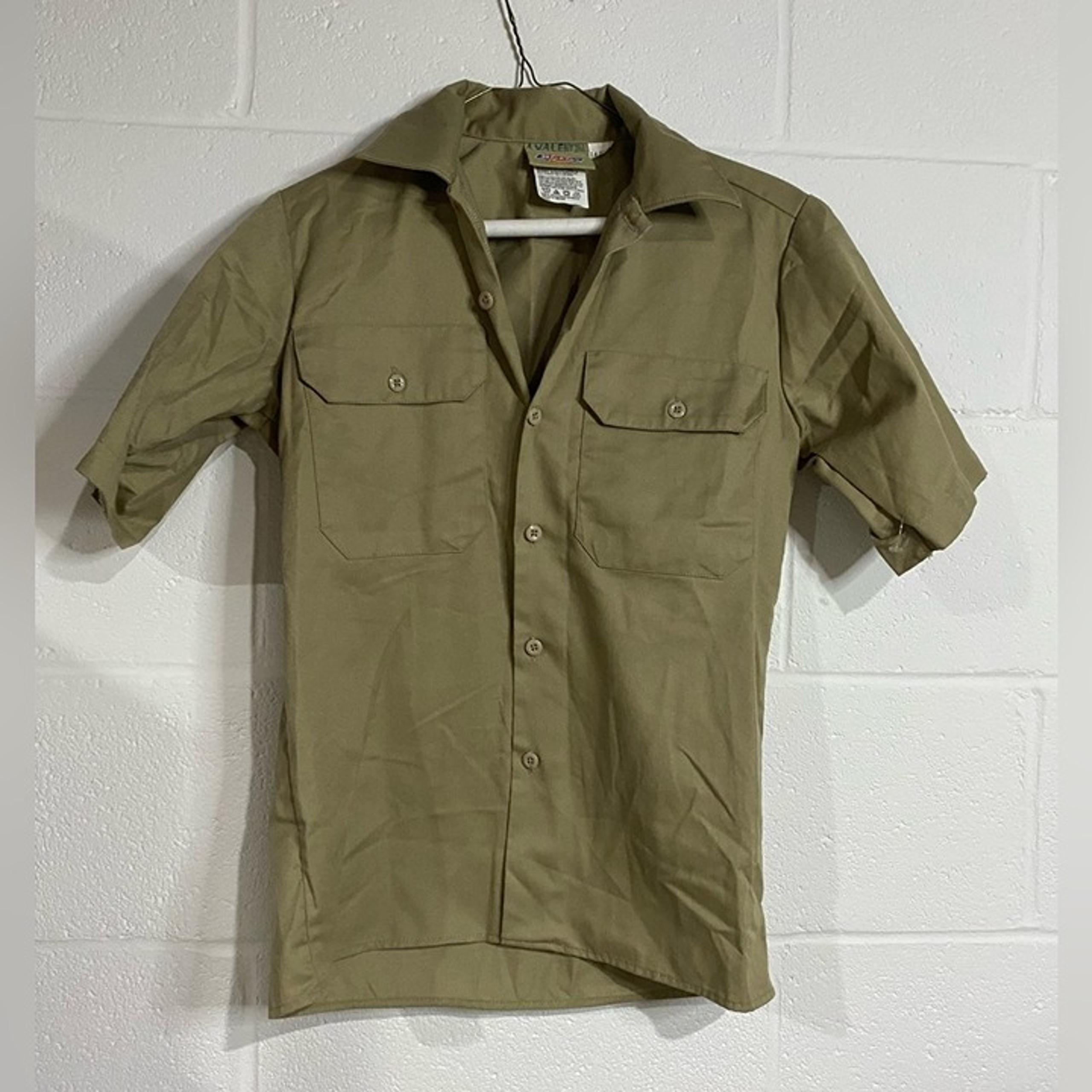 Dickies kids 14 reg khaki Short Sleeve Shirt