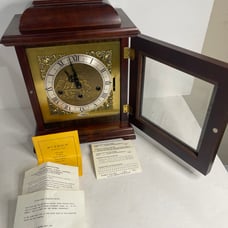 Limited edition Wuersch Fall River Clock Hermle 1050-020 Mechanism 3 Chimes