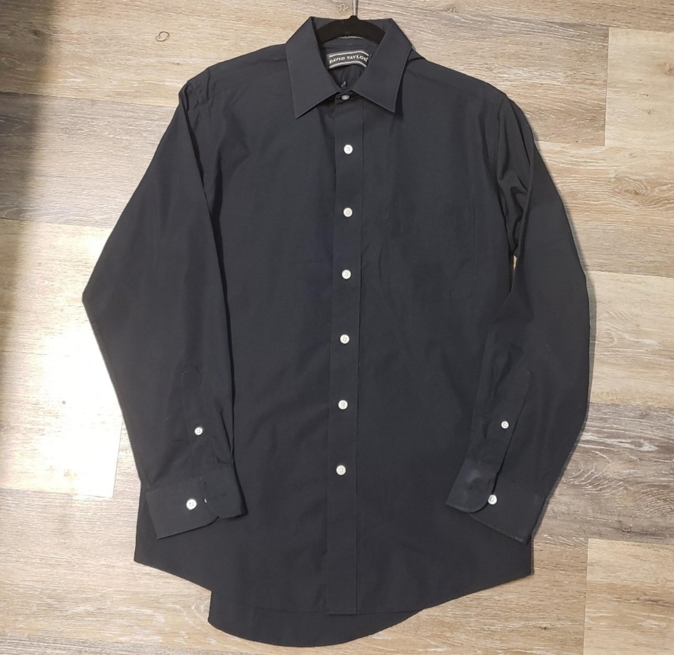(1050) Mens: Medium David Taylor Dress Shirt- L1