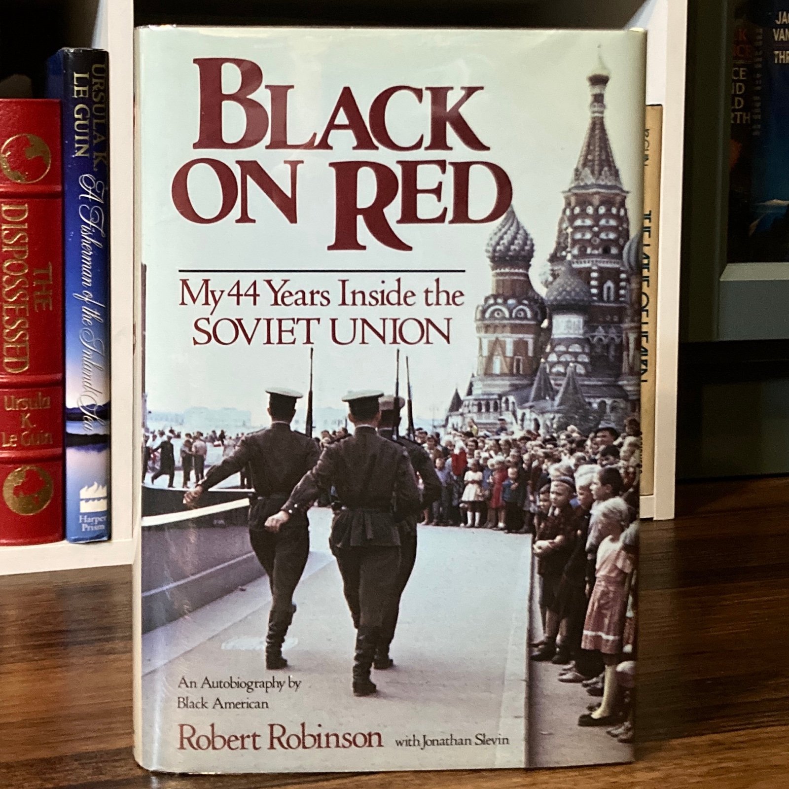 Black on Red - Robert Robinson & Jonathan Slevin (1st edition) Acropolis, 1988