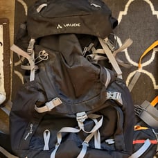 Vaude Astrum 60 + 10 hiking pack