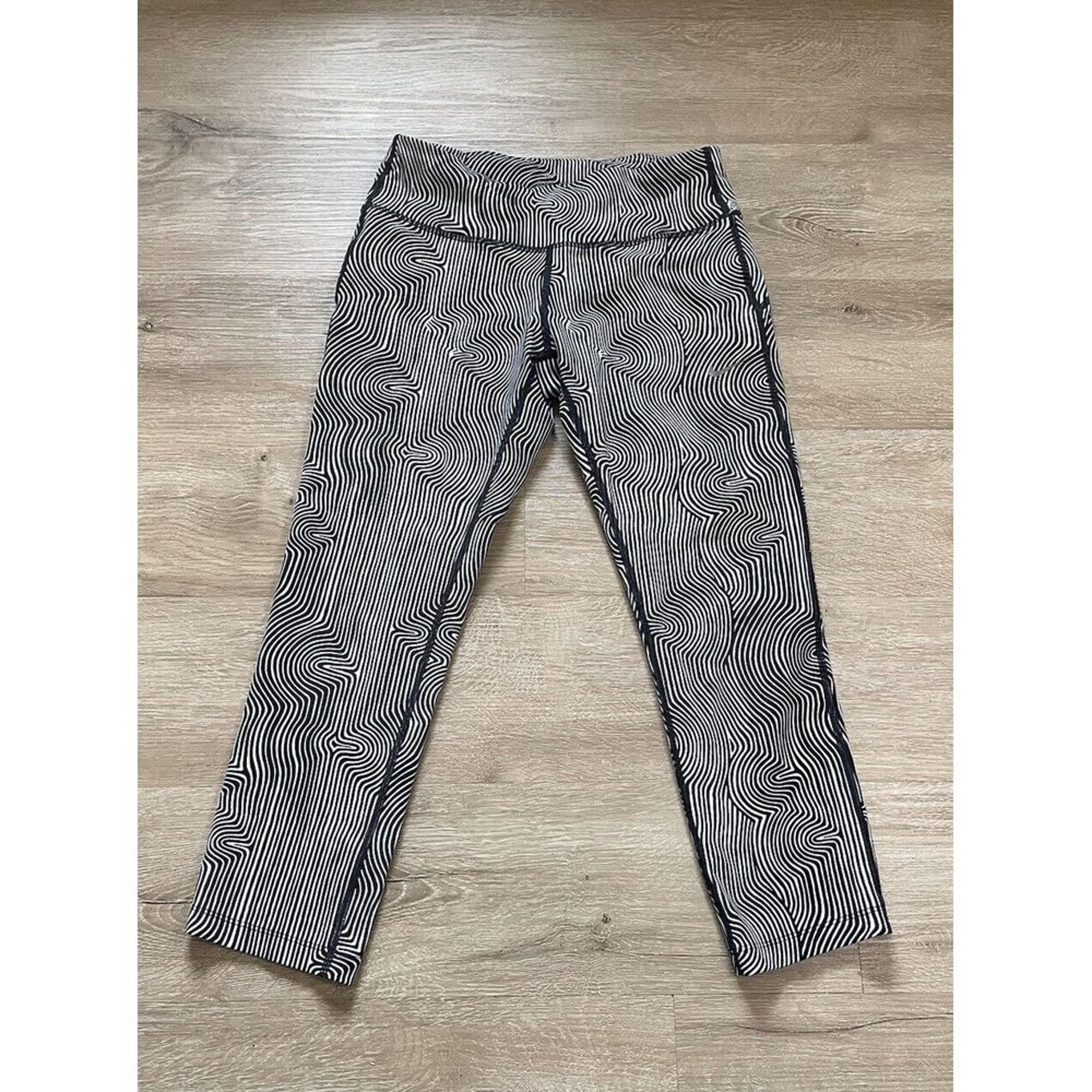 Women's NIKE Dri-Fit Stay Cool Cropped Training Tights Sz S Small White Black