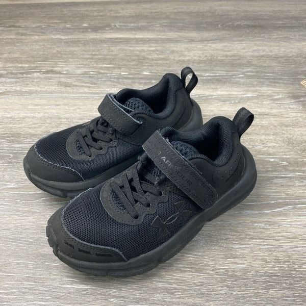 Under Armour Boys' Assert 9 Black Kids Size US 11K