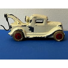 Vintage 1930's Barclay Manoil Metal Wrecker Tow Truck Metal toy 2.75 white