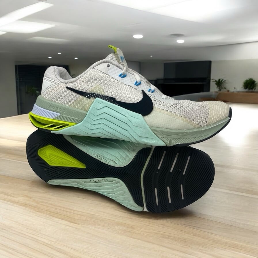 Nike Metcon 7 Premium Running Shoes Women’s Size 9 White / Mint CZ8280-100