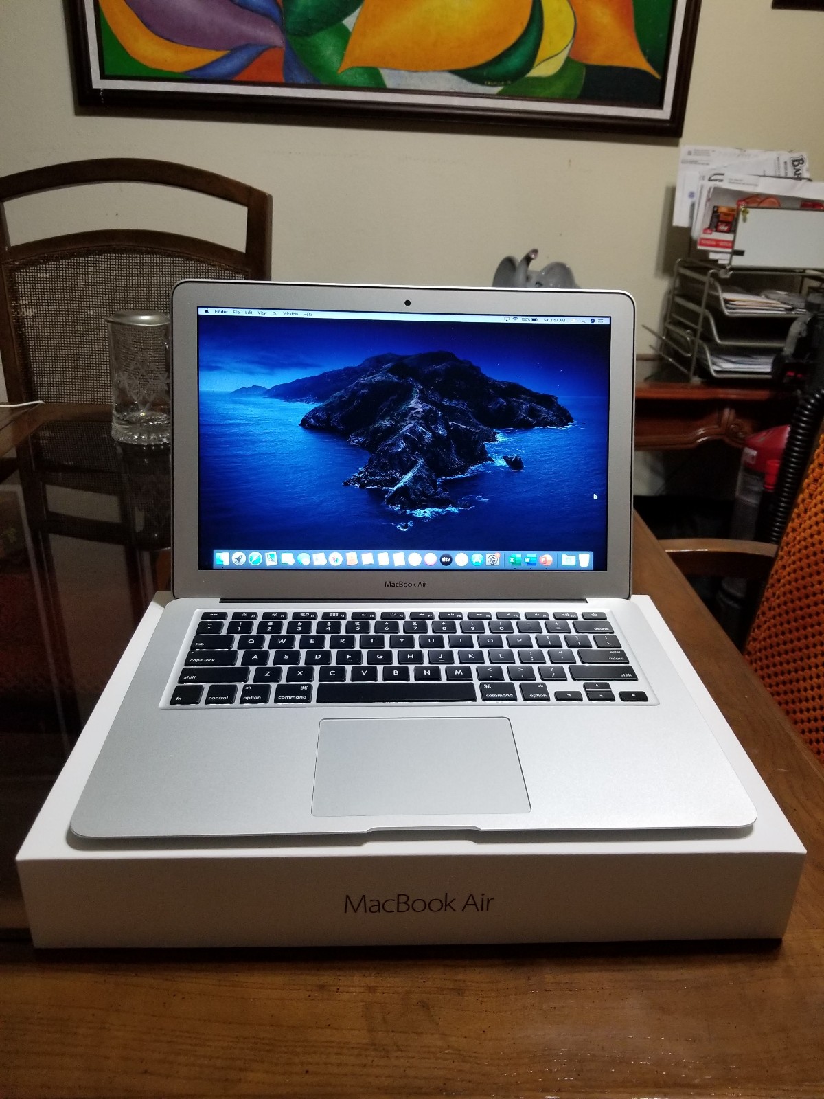 Macbook Air 2017 (Microsoft Office and Final Cut Pro installed)