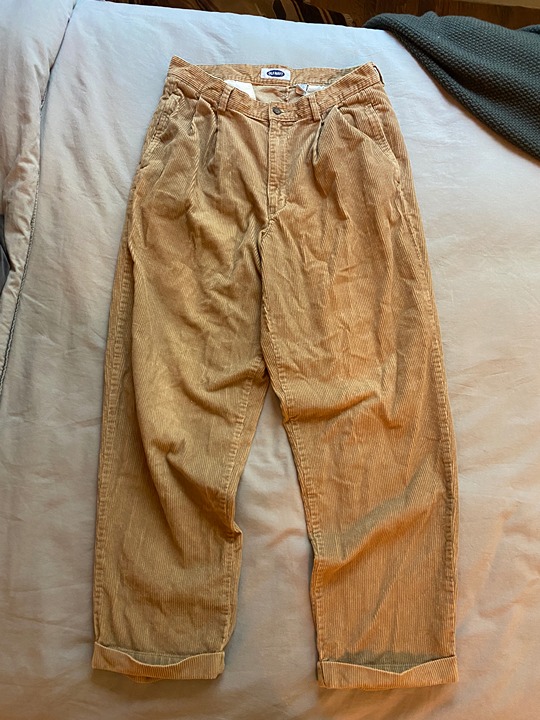 Old Navy wide wale tan/beige Corduroy pleated pants Mens 33x32