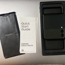 Samsung Galaxy z flip3 5g