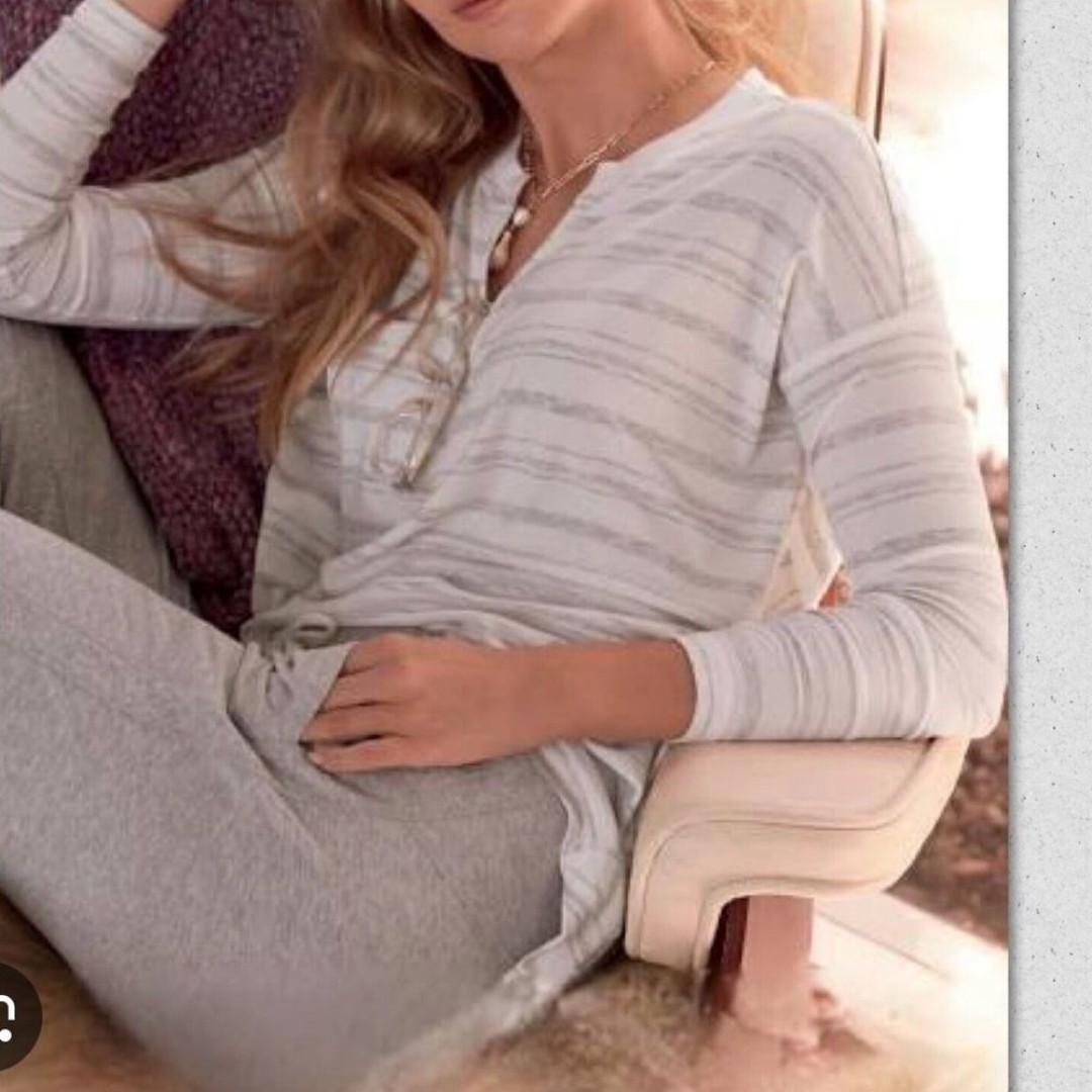 Cabi Habit Tee Gray & White Stripe Long Sleeve Oversized Top Small