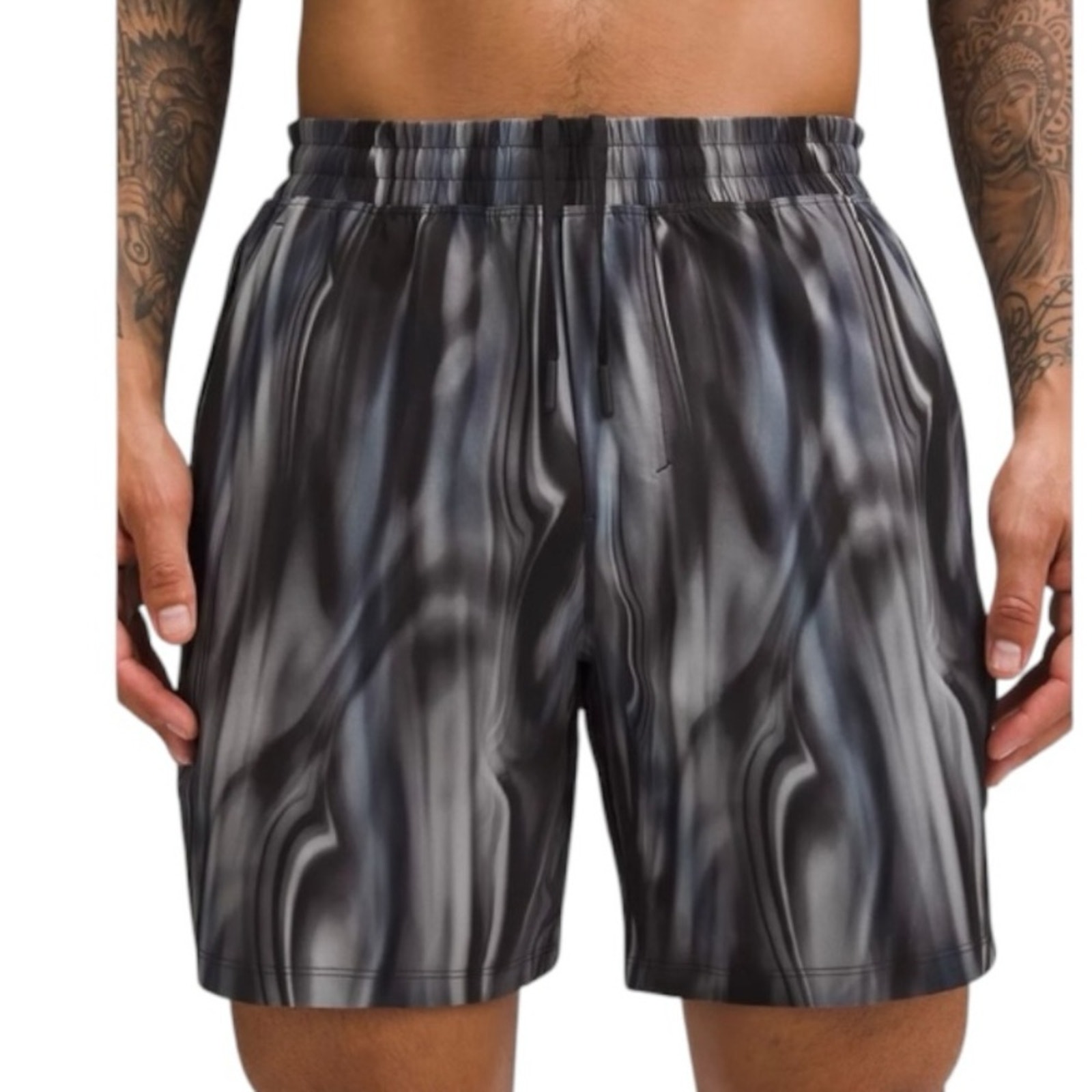 Gently Used! Lululemon Pace Breaker Linerless Short 7 - *Chroma Blur Black Multi