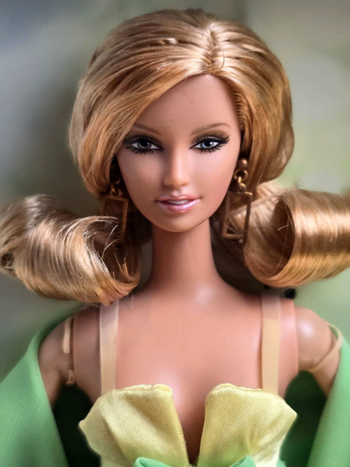 Citrus Obsession Barbie 2005