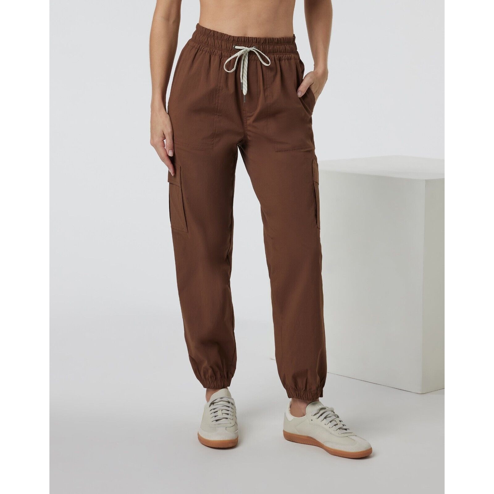 NWT Vuori Birch Jogger Women's Performance Joggers Size XL 128
