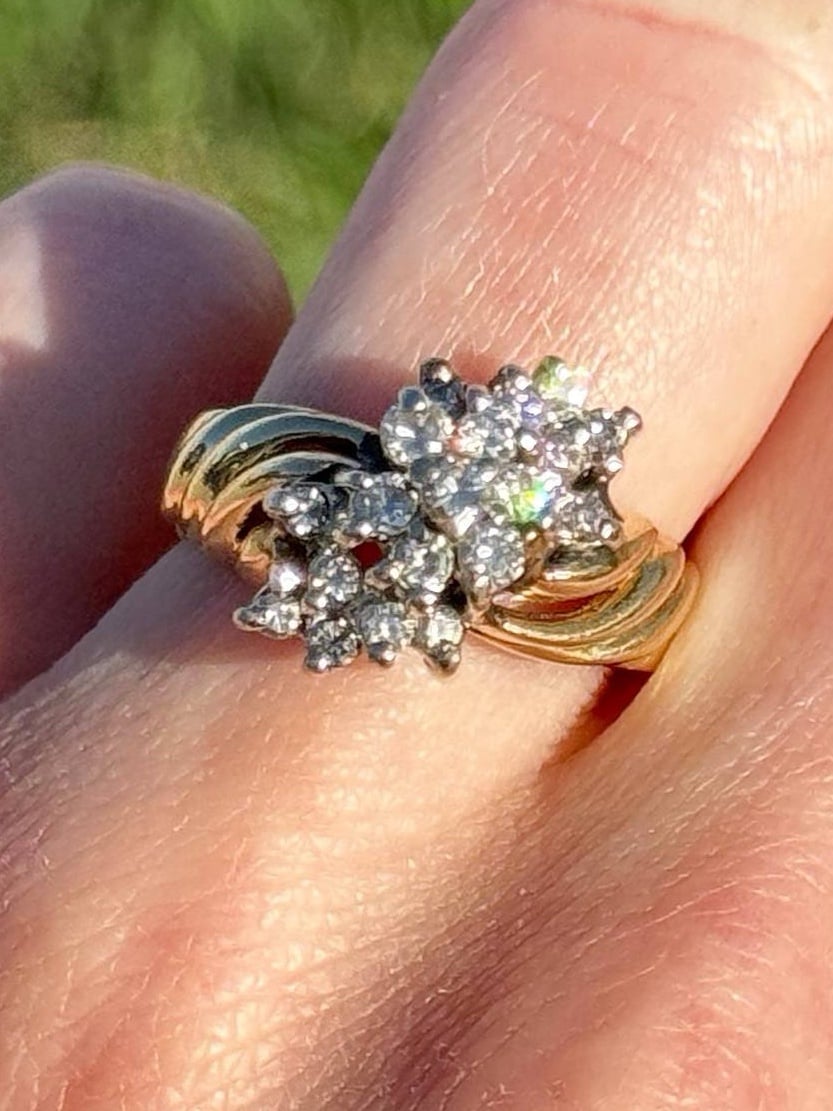 14k yellow gold diamond ring