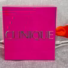 Limited edition 4 pieces Clinique Total Moisture gift set