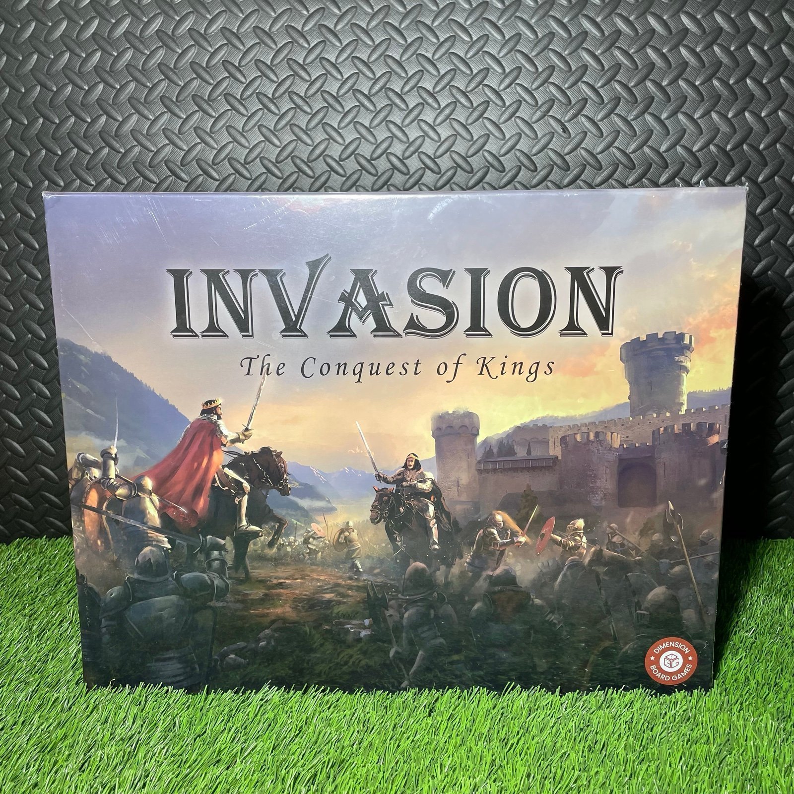 Invasion The Conquest Of Kings Dimension Board Games - Sealed