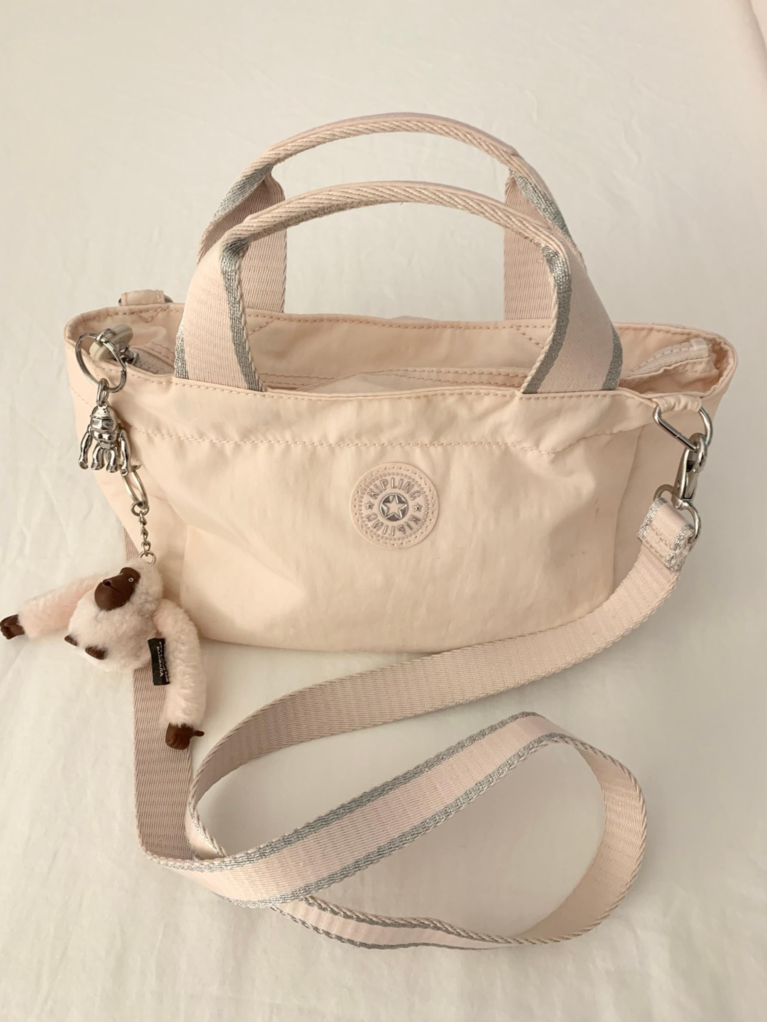 Kipling Light Pink Crossbody Bag in Good Condition!