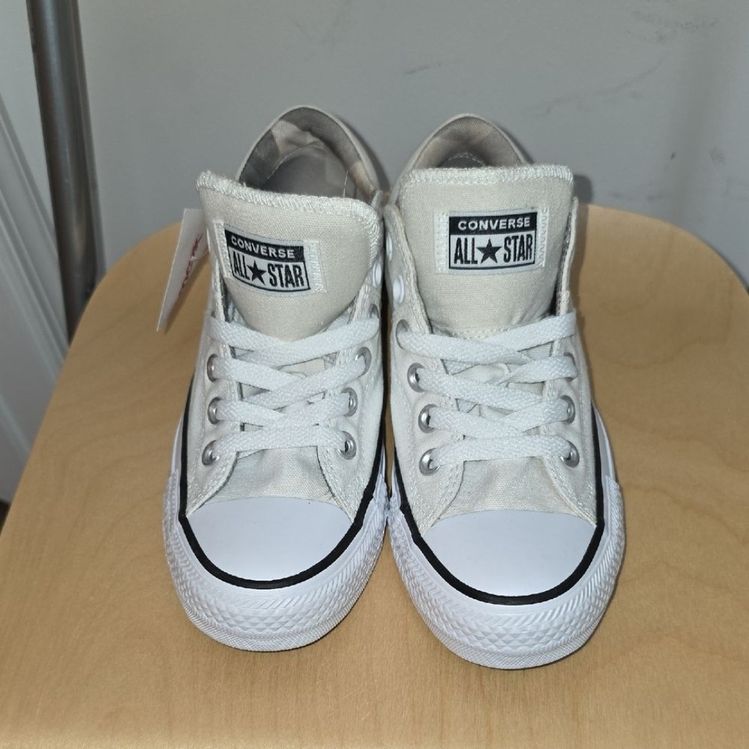 Converse All Star Women's White Sneakers Women 7 NWT