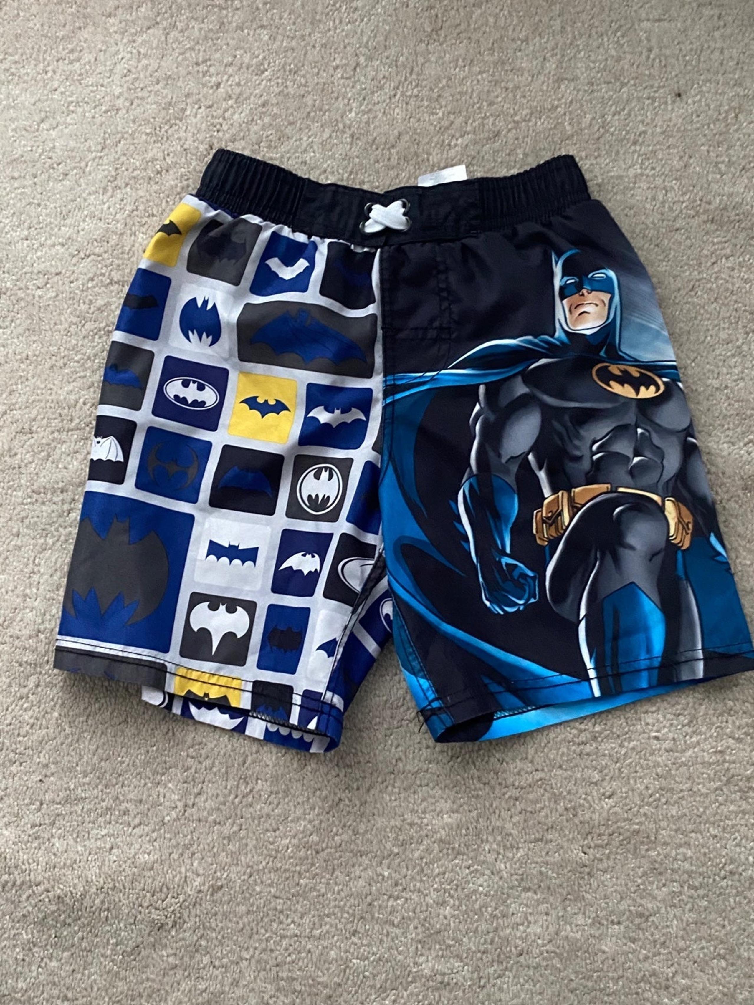 Batman Swim trunks  Size 7 (Cart F-112)
