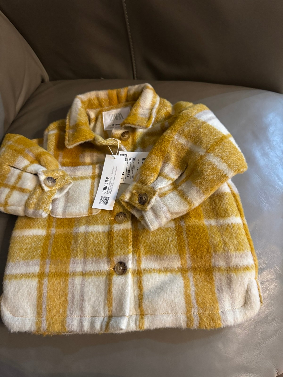 Zara new jacket sz 12-18m