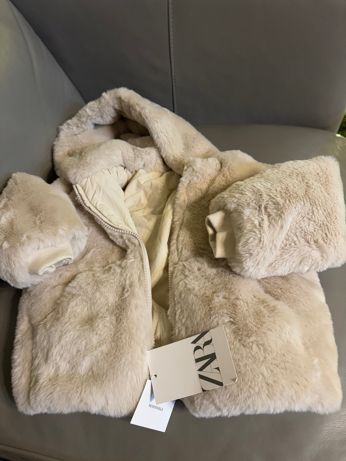 Zara new coat sz 18/24m