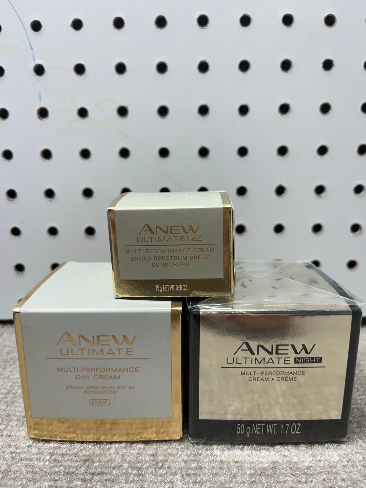 (1) Avon Anew Day & Night Treatment Cream Bundle