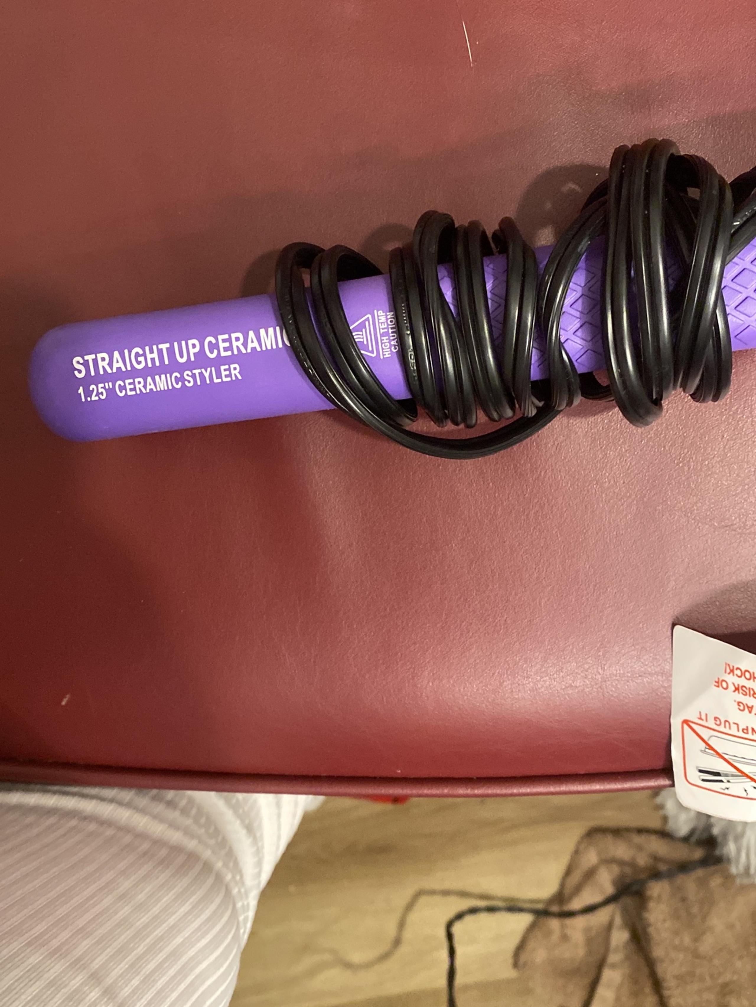 Nubi Hair straight up ceramic 1.25” Ceramic Styler