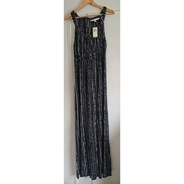 Max Studio Womens XL Maxi LONG TALL FIT white Black SOFT KNIT halter Neck 128