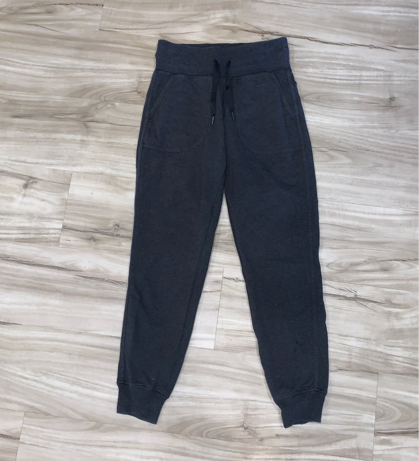 lululemon joggers