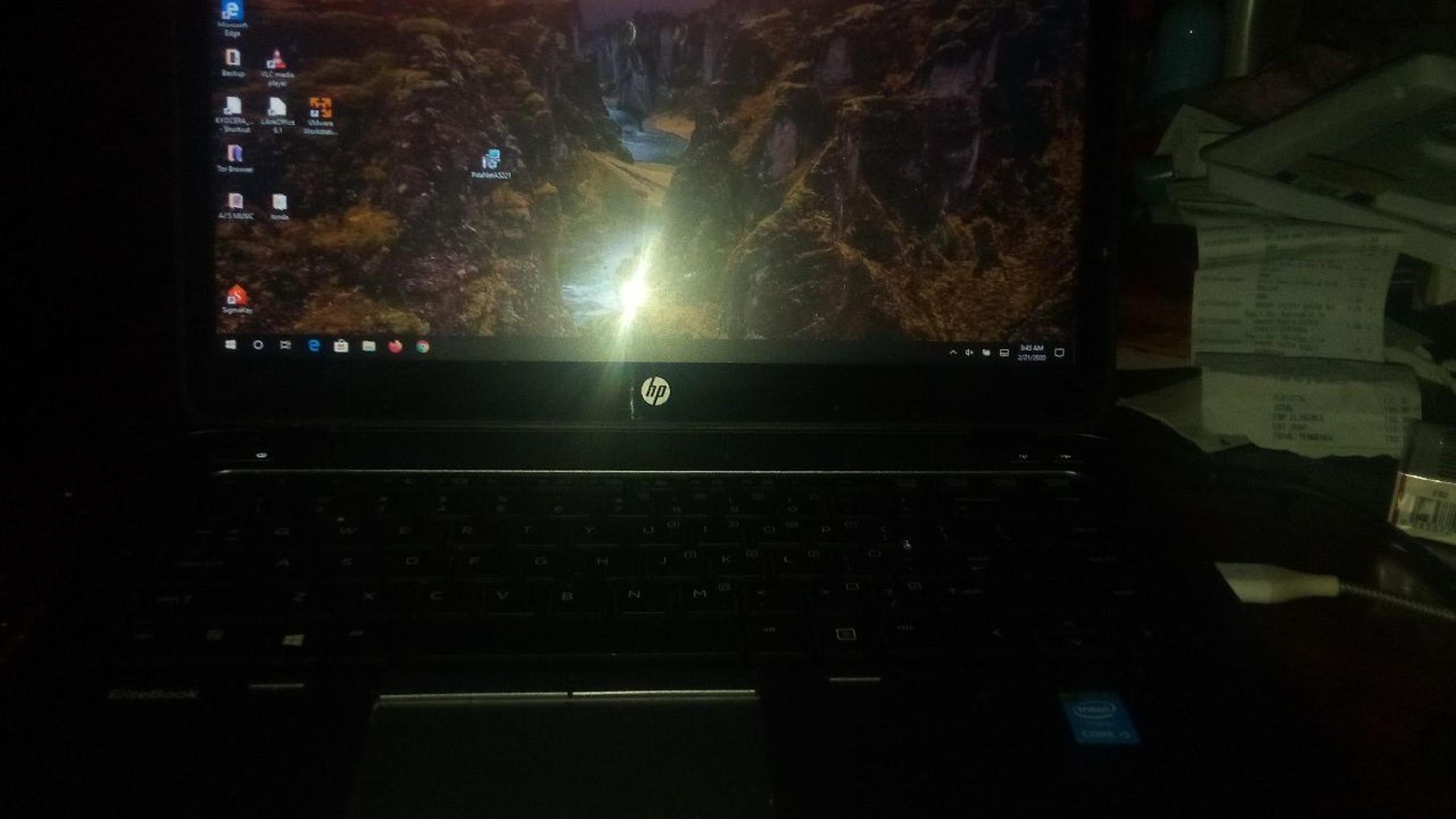 Laptop