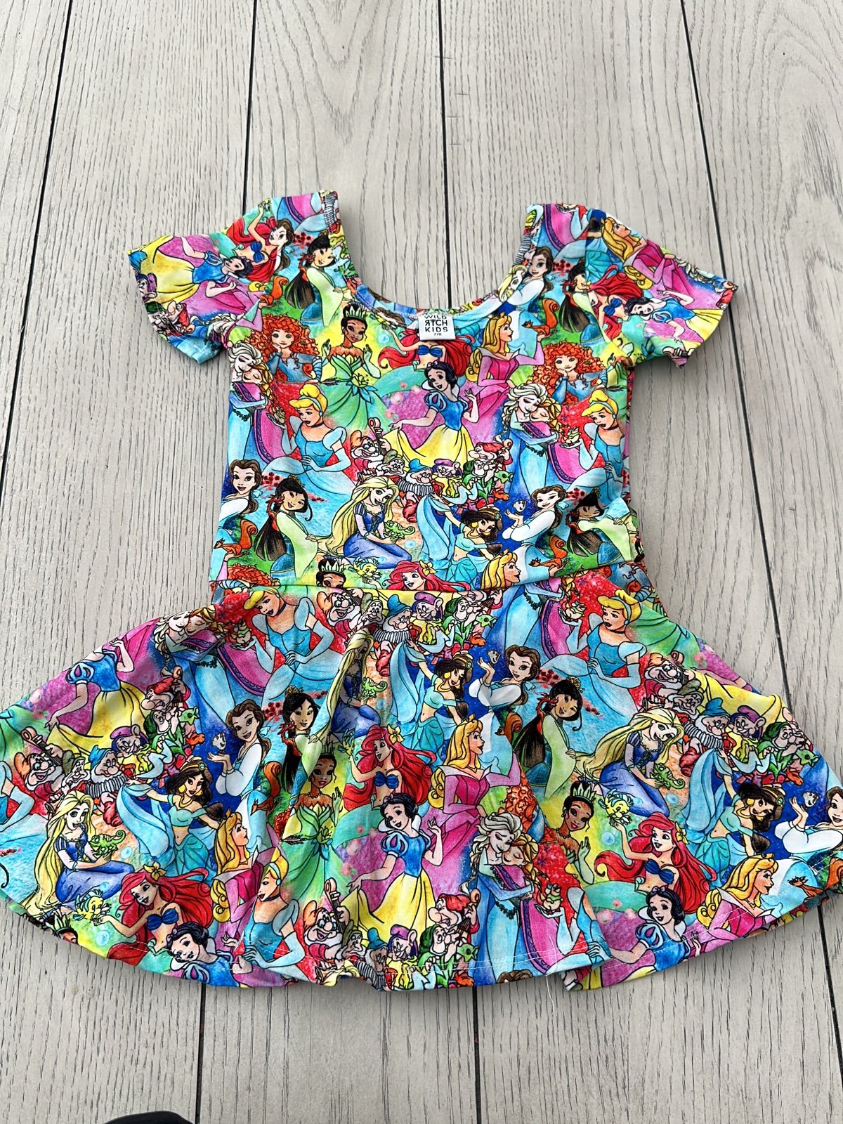 Brand New Wild Rich Kids Skirted Leo Princesses 7/8